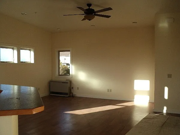 565 H St — Photo 2