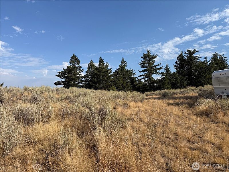 3rd image of 111 Off Log Camp rd