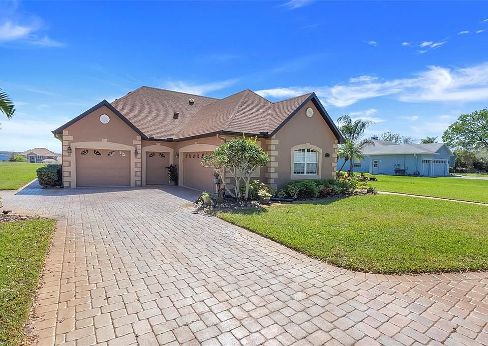 1st image of 10544 Spring Lake Dr
