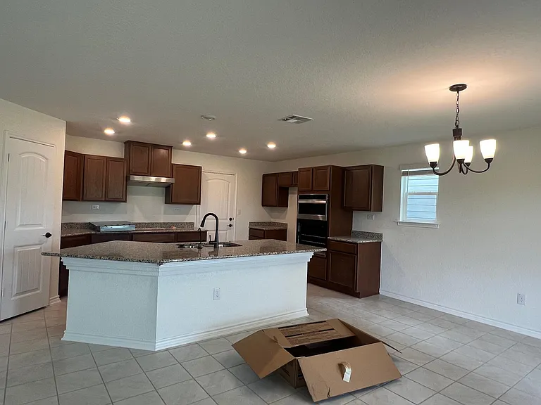 3524 Sand Castle Way — Photo 7