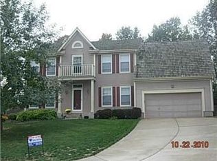 4206 NE Newbury Ct, Lees Summit, MO 64064