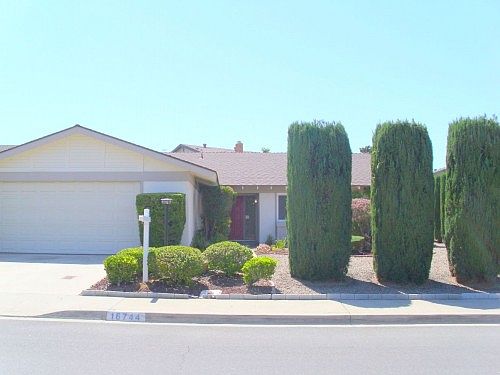 1st image of 16744 Bernardo Oaks Dr