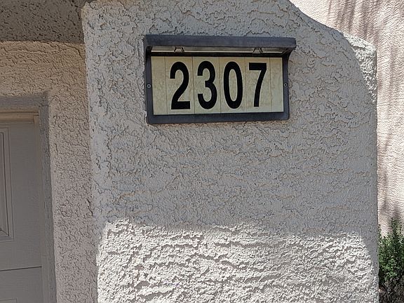 5th image of 2307 Summer Home St
