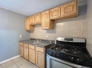 16028 75th Rd, Fresh Meadows, NY 11366