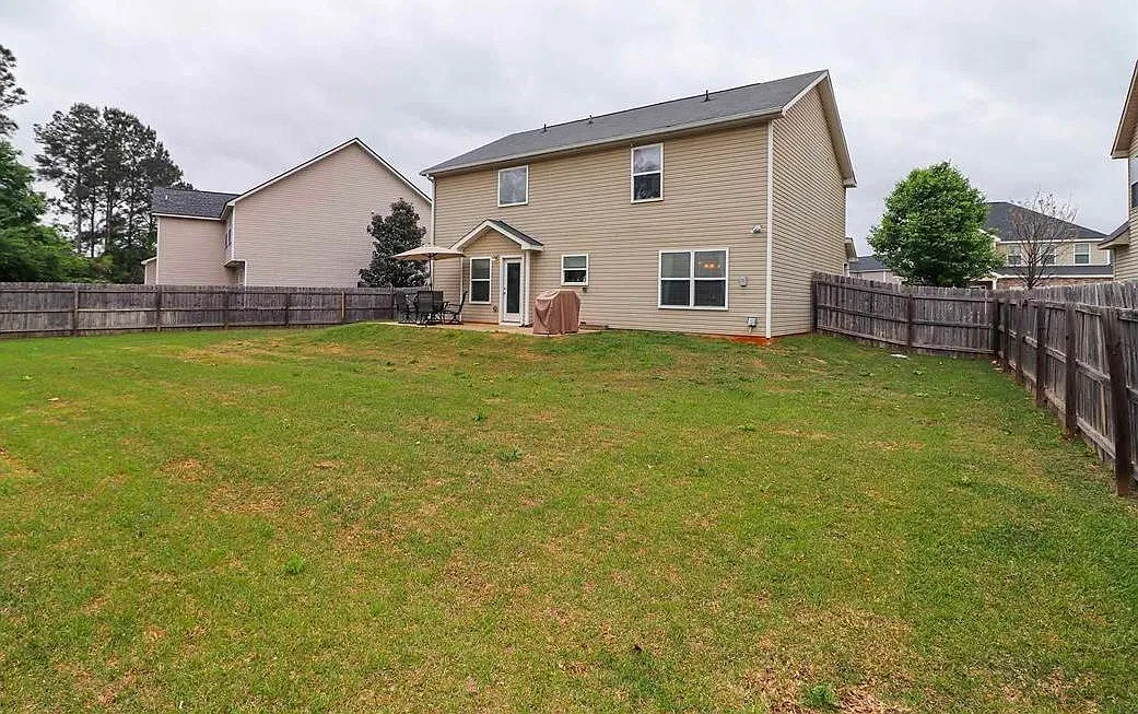 413 Deven Ct — Photo 3