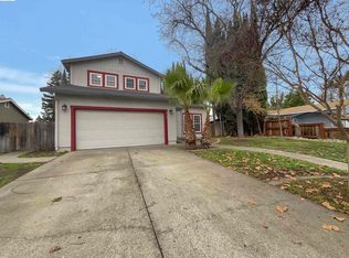 714 Saint Andrews Dr, Vacaville, CA