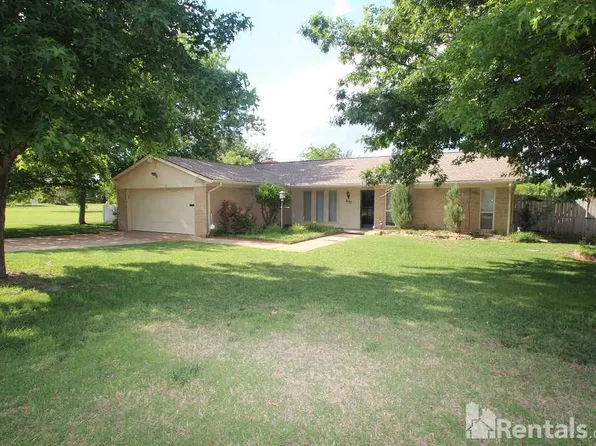 3137 Lakeside Dr, Oklahoma City, OK 73120
