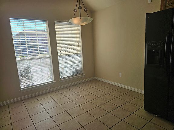 3rd image of 5805 Colby Dr