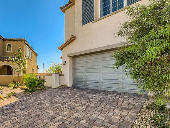 5th image of 10632 Adeno Ave