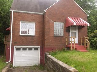 405 Commonwealth Ave, Duquesne, PA