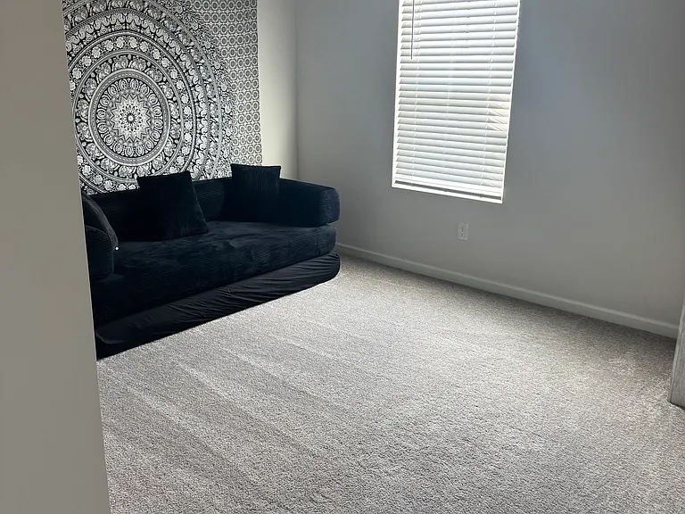 901 Moray Ln — Photo 21