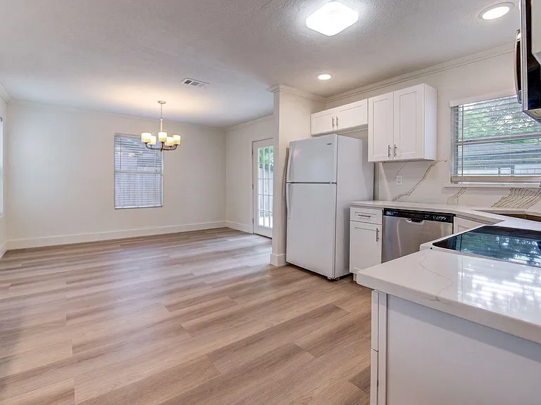 4735 Marietta Ln — Photo 14