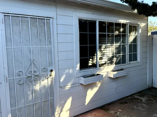 1354 N Main St #A, Salinas, CA 93906