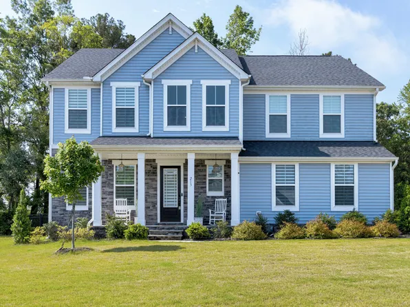 213 W Weatherford Dr, Angier, NC 27501