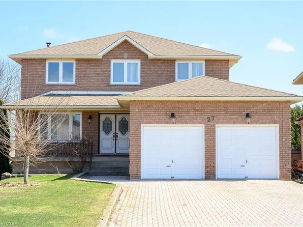 27 Trieste Pl, Hamilton, ON L9B 2C3