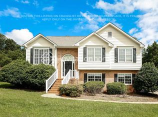 2485 Misty Hollow Ln, Cumming, GA 30040
