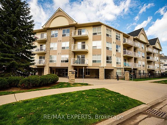 3rd image of 8 Harris St #319