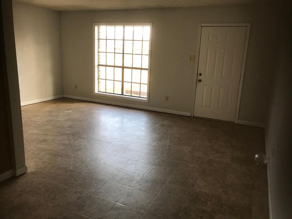 2nd image of 2518 Culpepper Rd #B