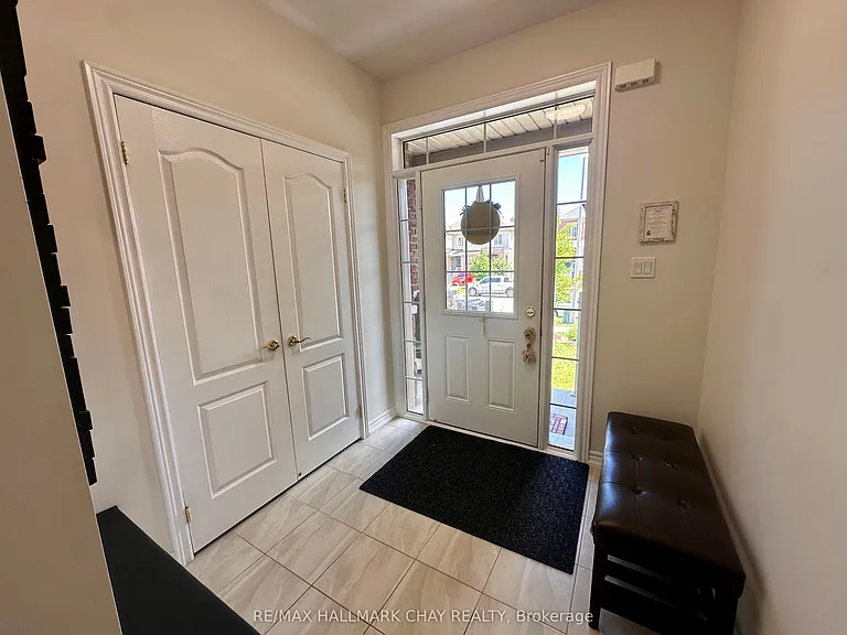26 Greenwood Dr — Photo 2