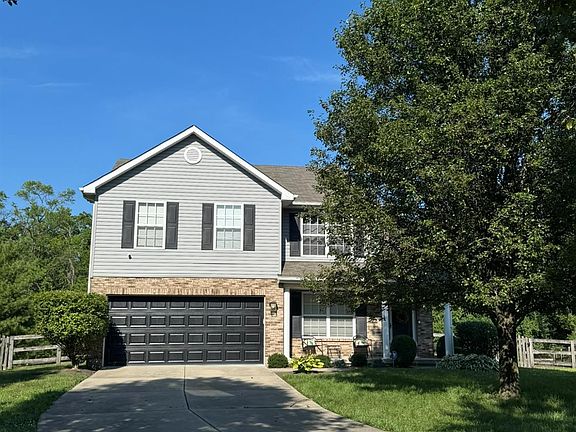 2nd image of 438 Parkview Ct