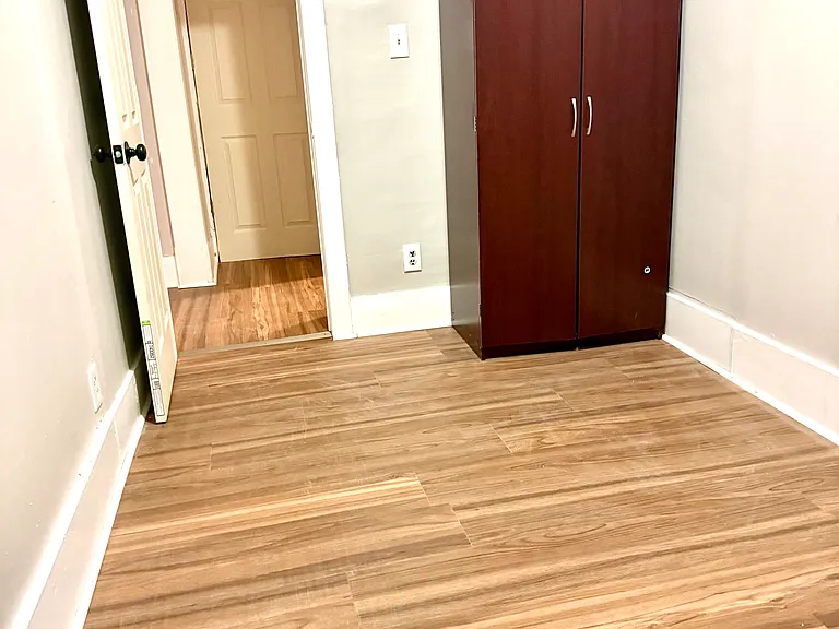 82 New York Ave #1 — Photo 8