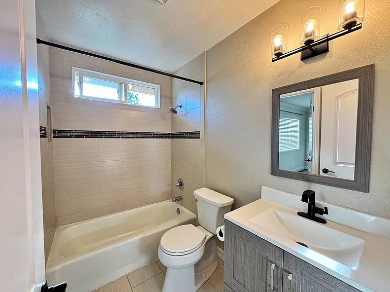 16419 Bear Meadow Cir — Photo 36