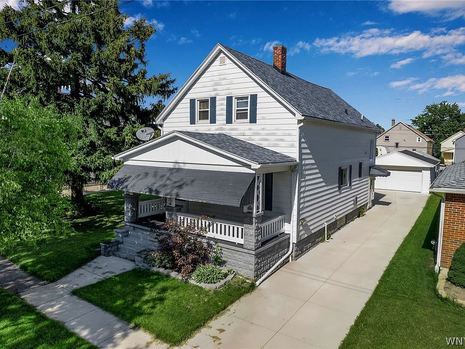 1st image of 107 Francis Ave