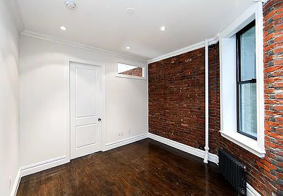 4th image of 128 2nd Ave APT B1
