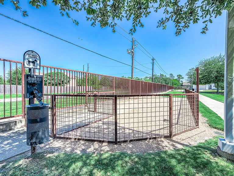 5519 Paraiso Pl — Photo 25