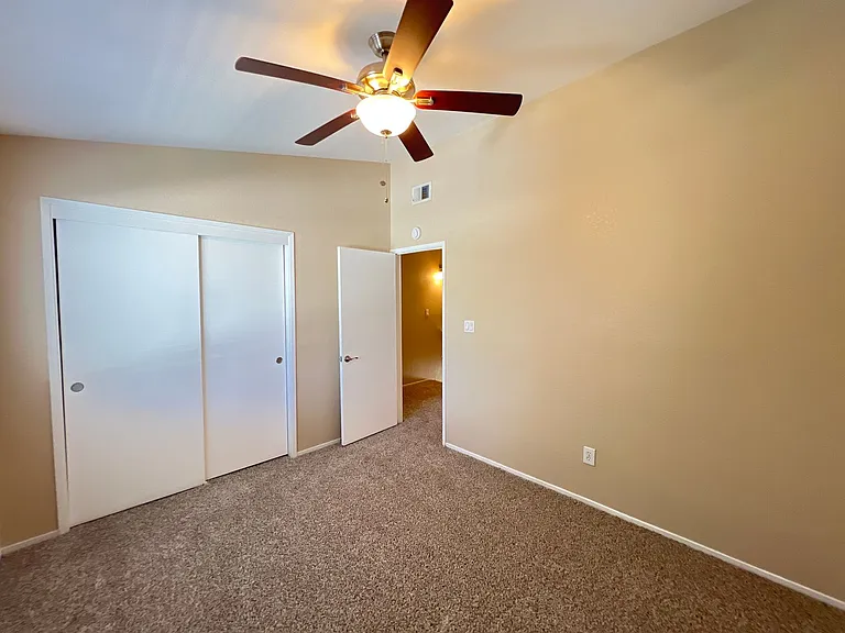 2600 Brookside Dr #20 — Photo 14