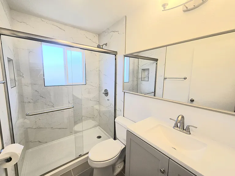 910 Academy Ave #910 — Photo 9