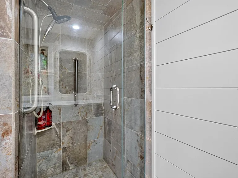 6202 Masters Blvd — Photo 21