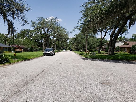 5th image of 2814 Spanish Cove Trl