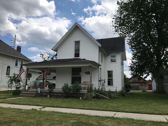 3rd image of 414 Palmwood Ave