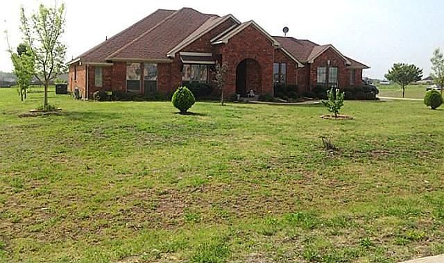 1st image of 571 Alexander Ln