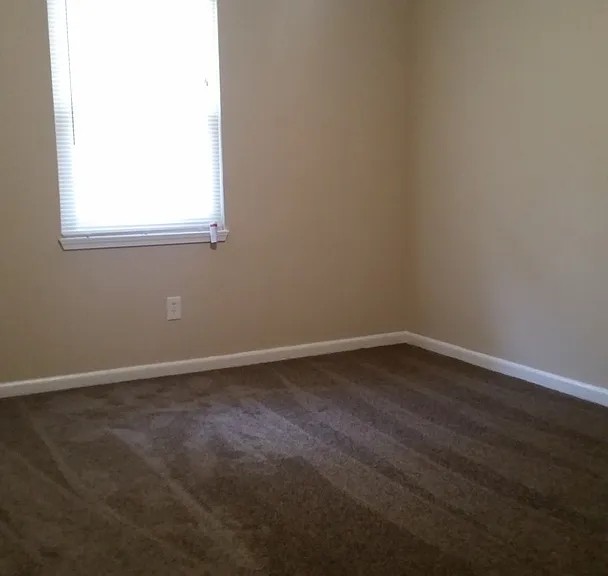 6341 Raymond Ter — Photo 4