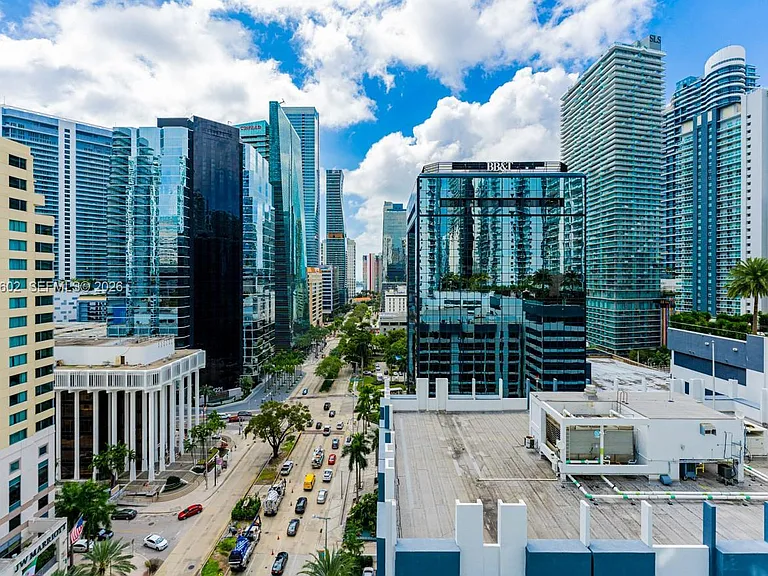 1060 Brickell Ave #1507 — Photo 44