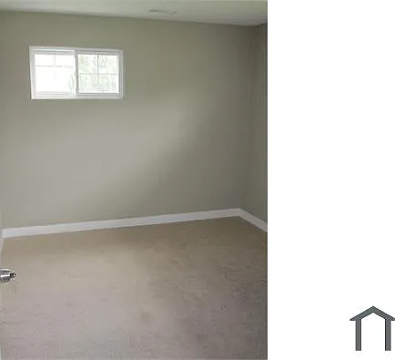 16535 Spaulding Ave — Photo 3