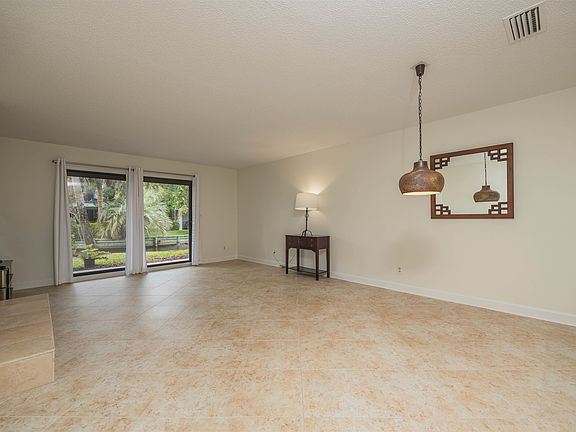 5th image of 890 A1a Beach Blvd Unit 72