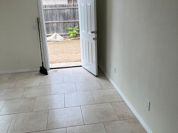 entrance and living room