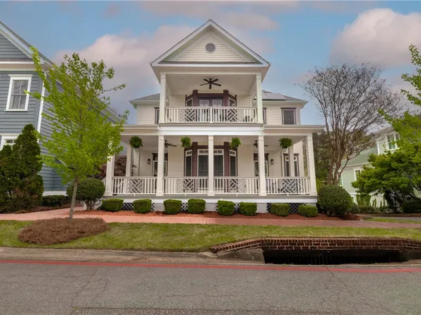 417 Village Walk Ln, Clemson, SC 29631
