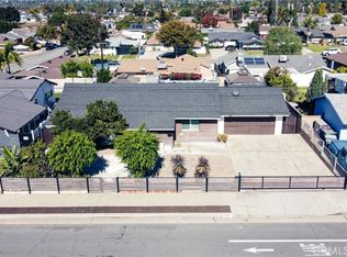 2571 W Lambert Rd, La Habra, CA 90631