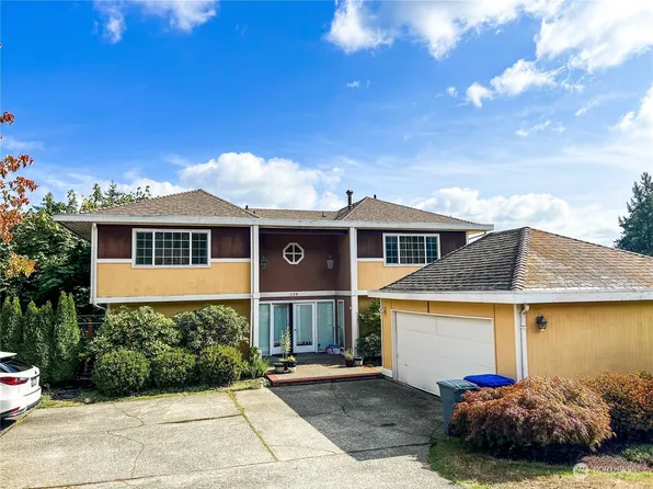 110 174th Place NE, Bellevue, WA 98008