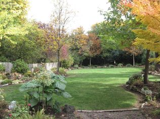 17764 Kelok Rd, Lake Oswego, OR 97034