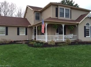 3748 Greenock Dr, Uniontown, OH 44685