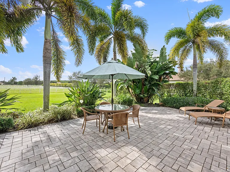 15416 Sunnyland Ln — Photo 45