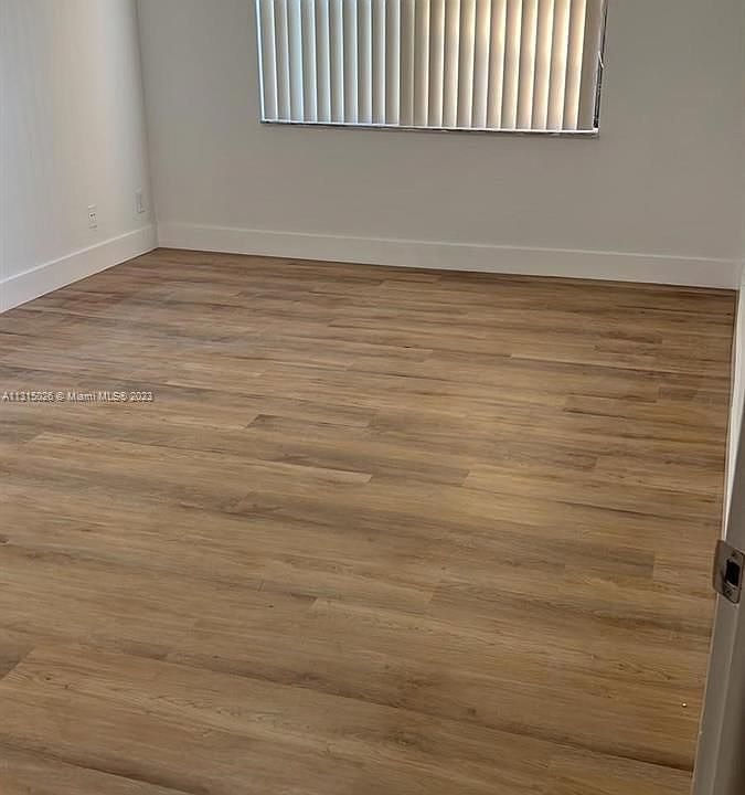 1st image of 8290 Lake Dr APT 104