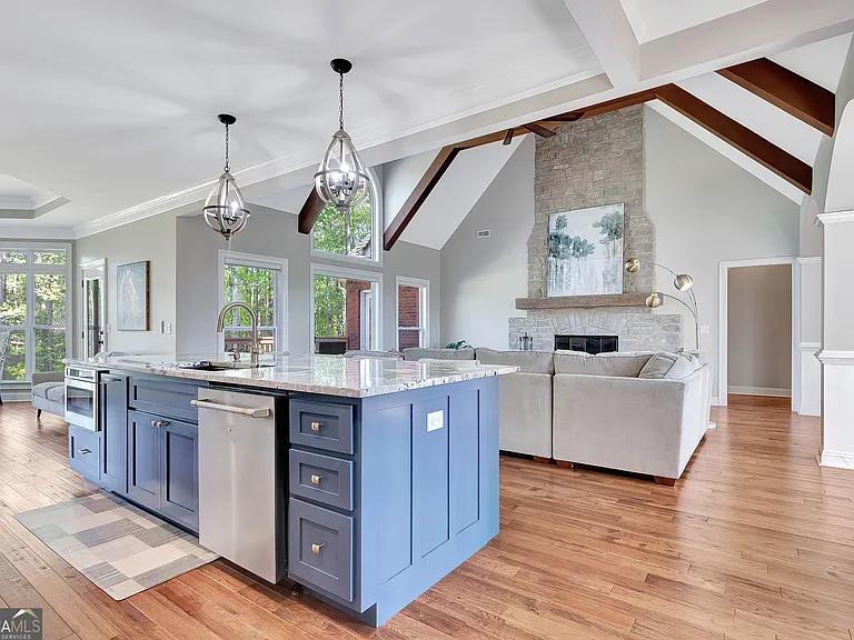 140 Lake Park Ct — Photo 24
