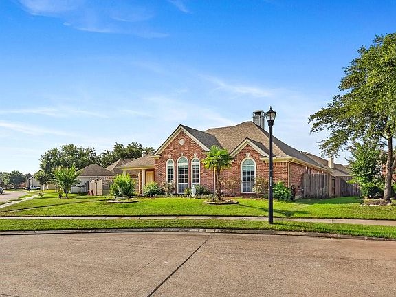 2nd image of 12515 Mellville Drive