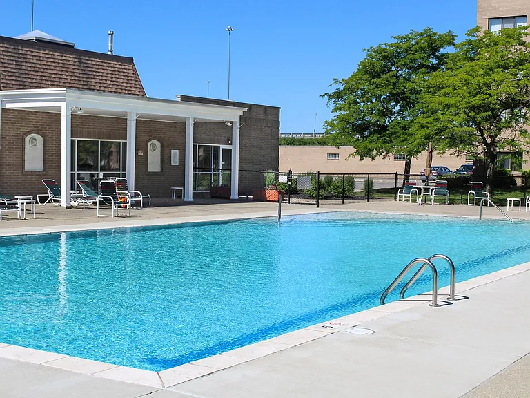 Coppertree Apartments — Photo 18